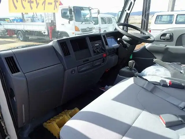 いすゞ エルフ 小型 平ボディ パワーゲート 床鉄板の中古トラック画像13