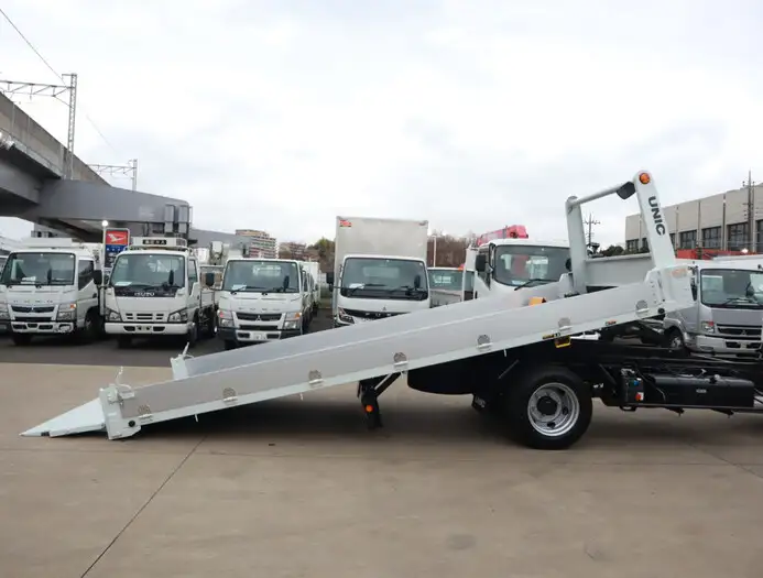三菱 キャンター 小型 車両重機運搬 ラジコン ウインチの中古トラック画像8