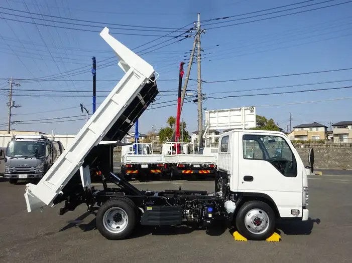 マツダ タイタン 小型 ダンプ 強化 2PG-LKS88ADの中古トラック画像3