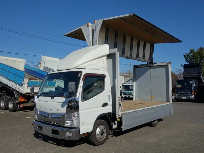 三菱 キャンター 小型 ウイング TKG-FEB50 H26の中古トラック画像9
