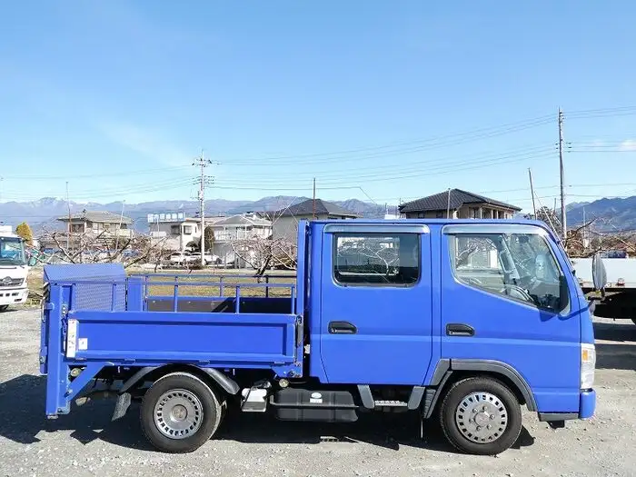 三菱 キャンター 小型 平ボディ Wキャブ パワーゲートの中古トラック画像3