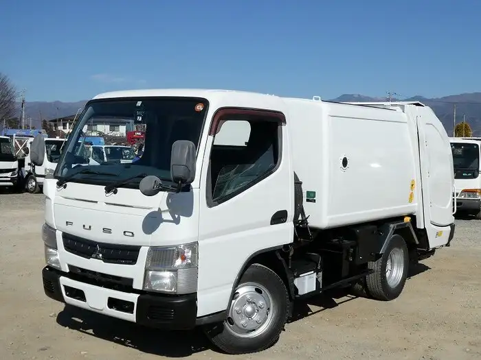 三菱 キャンター 小型 パッカー車 巻き込み式 回転ダンプ式の中古トラック画像1