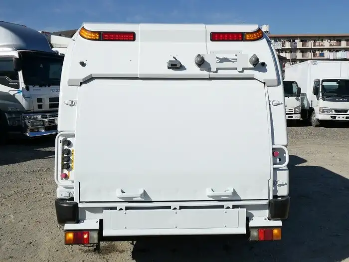 三菱 キャンター 小型 パッカー車 巻き込み式 回転ダンプ式の中古トラック画像4