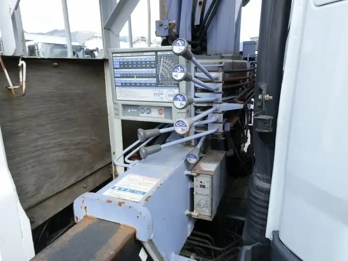 三菱 ファイター 中型/増トン クレーン付 4段 ラジコンの中古トラック画像9