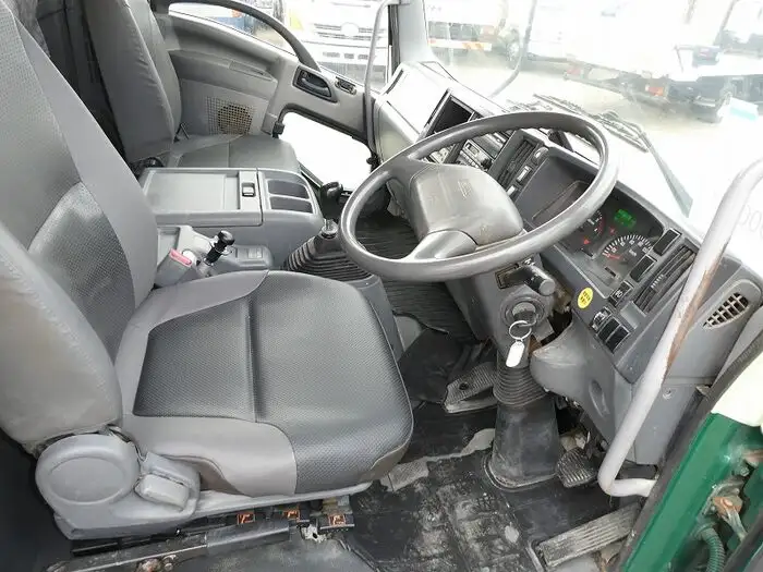 いすゞ フォワード 中型/増トン ミキサー・ポンプ LKG-FTR90S2 H23の中古トラック画像11