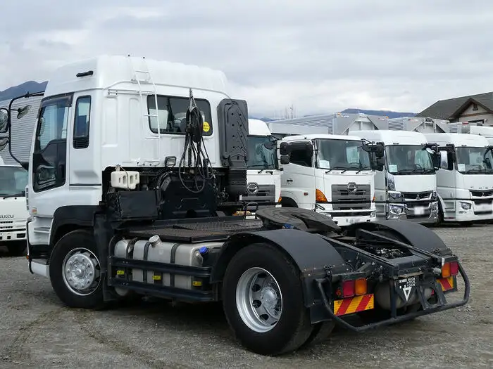 いすゞ ギガ 大型 トラクター ハイルーフ 1デフの中古トラック画像6