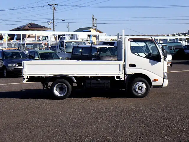 日野 デュトロ 小型 平ボディ TKG-XZU605M H28の中古トラック画像3