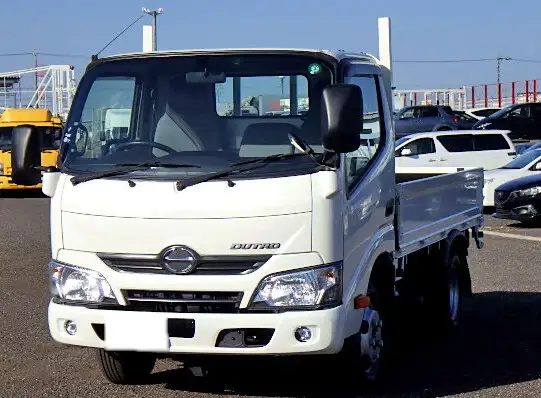 日野 デュトロ 小型 平ボディ TKG-XZU605M H28の中古トラック画像1
