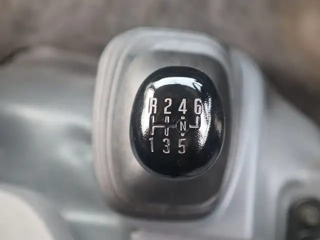 マツダ タイタン 小型 平ボディ パワーゲート TKG-LMR85Nの中古トラック画像14