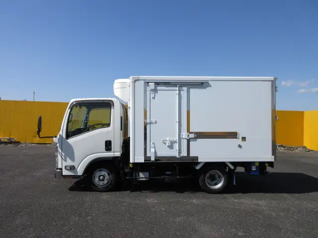 いすゞ エルフ 小型 冷凍冷蔵 低温 スタンバイの中古トラック画像4