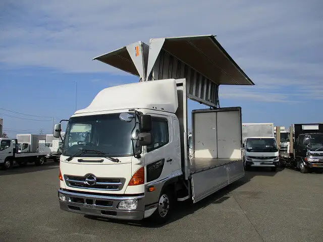 日野 レンジャー 中型/増トン ウイング ベッド TKG-FD7JLAAの中古トラック画像9