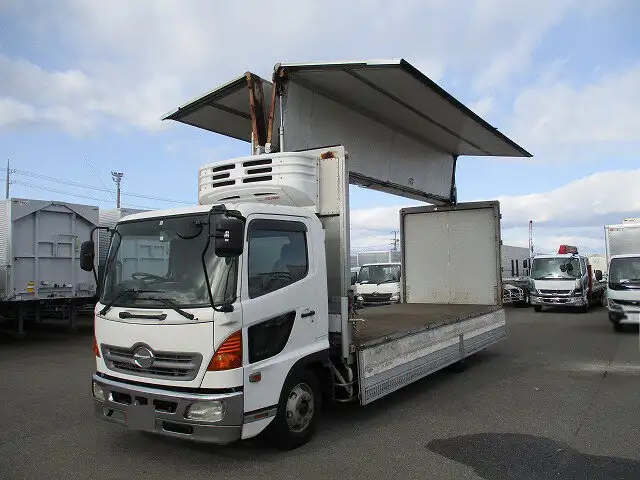 日野 レンジャー 中型/増トン 冷凍冷蔵 冷凍ウイング 中温の中古トラック画像9