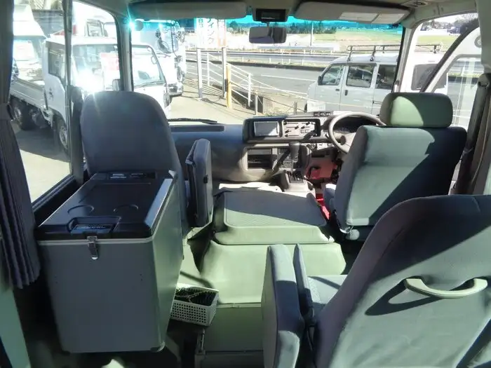 日野 リエッセ 小型 バス マイクロバス BDG-XZB50Mの中古トラック画像16