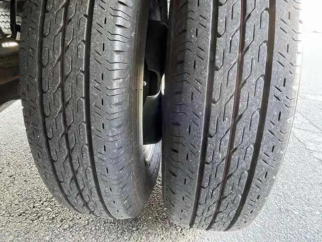 日産 アトラス 小型 アルミバン パワーゲート PB-AKR81ANの中古トラック画像20