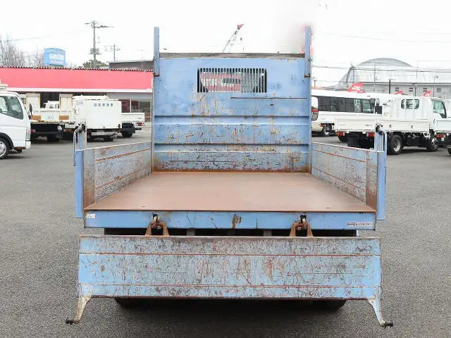日産 アトラス 小型 ダンプ 強化 PB-AKR81ADの中古トラック画像4