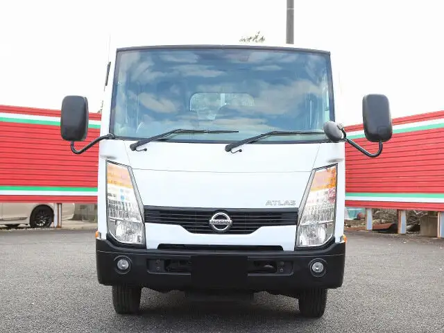 日産 アトラス 小型 平ボディ Wキャブ SKG-TZ3F4の中古トラック画像2