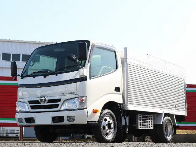 トヨタ トヨエース 小型 冷凍冷蔵 低温 床ステンの中古トラック画像1