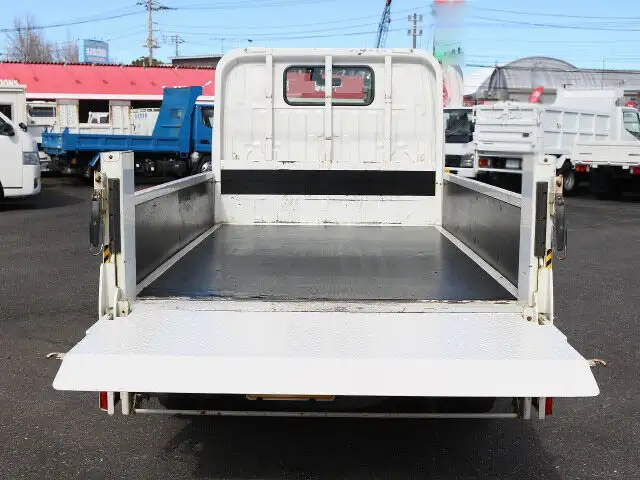 トヨタ ダイナ 小型 平ボディ パワーゲート 床鉄板の中古トラック画像5