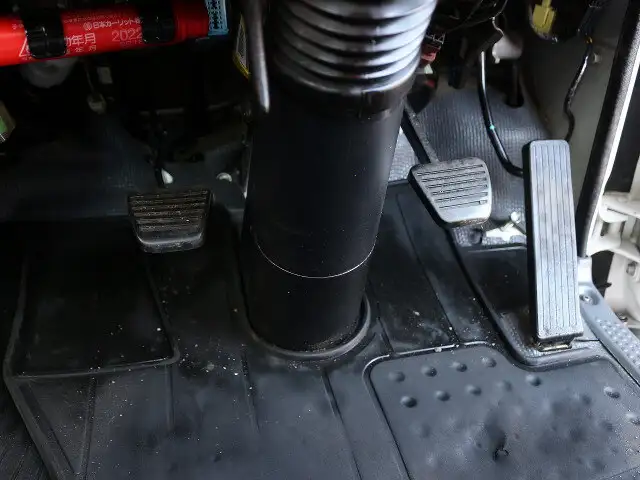 いすゞ エルフ 小型 平ボディ TKG-NHR85A H26の中古トラック画像12