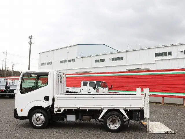 日産 アトラス 小型 平ボディ パワーゲート SKG-TZ2F24の中古トラック画像5