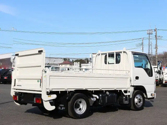 いすゞ エルフ 小型 平ボディ パワーゲート 床鉄板の中古トラック画像4
