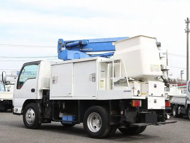 いすゞ エルフ 小型 高所・建柱車 高所作業車 電工仕様の中古トラック画像3