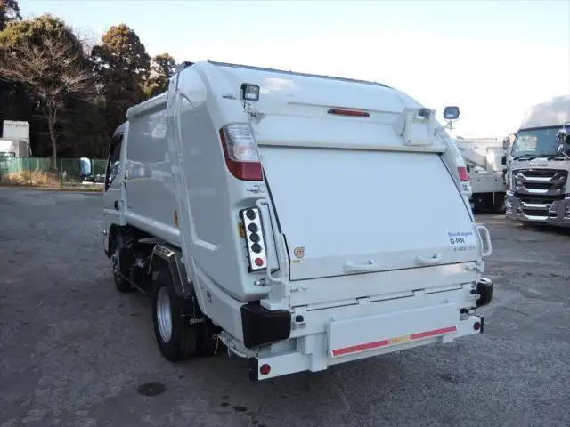 三菱 キャンター 小型 パッカー車 プレス式 2RG-FEAV0の中古トラック画像3