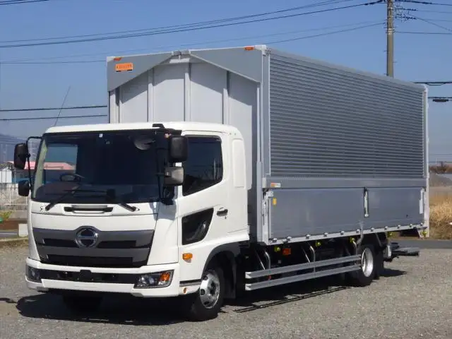 日野 レンジャー 中型/増トン ウイング エアサス ベッドの中古トラック画像1