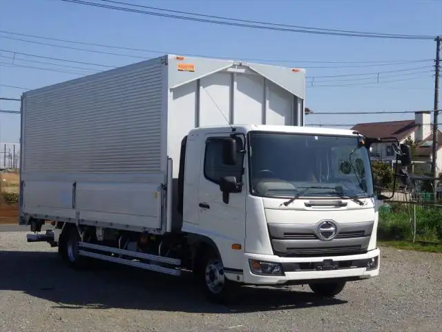 日野 レンジャー 中型/増トン ウイング エアサス ベッドの中古トラック画像2