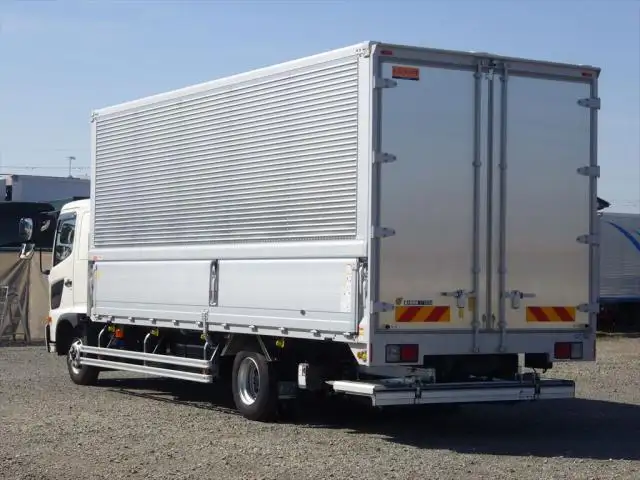日野 レンジャー 中型/増トン ウイング エアサス ベッドの中古トラック画像4