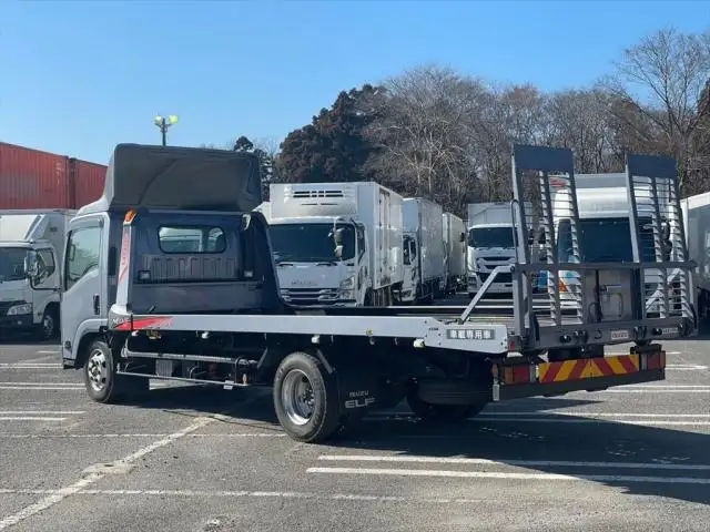 いすゞ エルフ 小型 車両重機運搬 ラジコン フックインの中古トラック画像2
