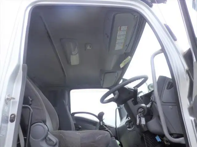 いすゞ フォワード 中型/増トン 車両重機運搬 ラジコン ウインチの中古トラック画像13