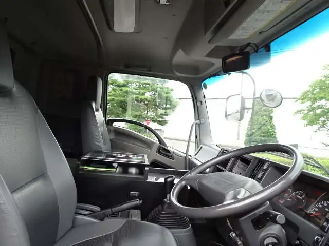 いすゞ フォワード 中型/増トン 車両重機運搬 ラジコン ウインチの中古トラック画像13