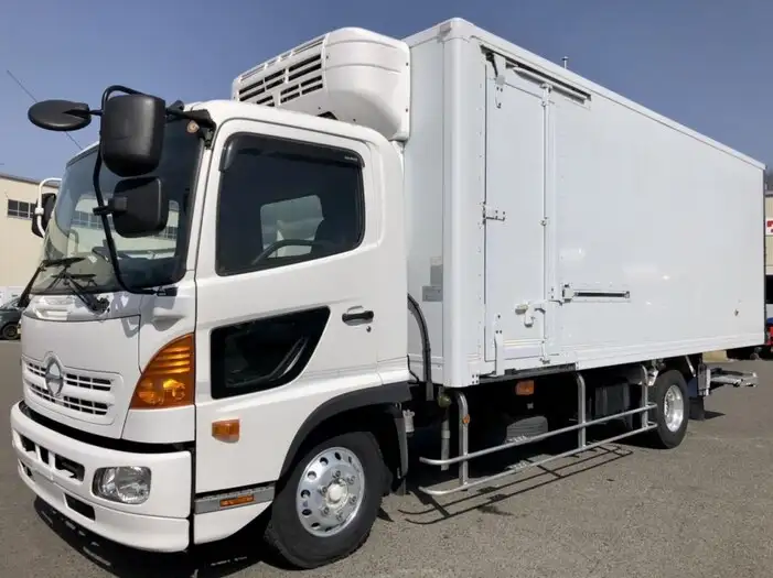 日野 レンジャー 中型/増トン 冷凍冷蔵 低温 パワーゲートの中古トラック画像1
