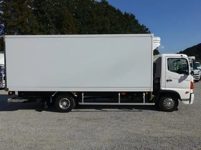 日野 レンジャー 中型/増トン 冷凍冷蔵 低温 パワーゲートの中古トラック画像2