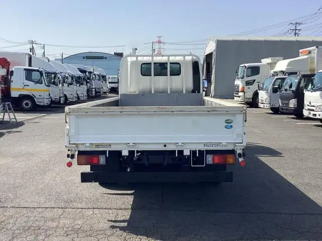 トヨタ ダイナ 小型 平ボディ 床鉄板 2RG-XZU710の中古トラック画像5