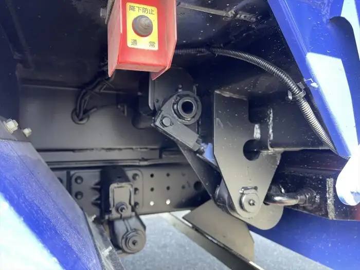 三菱 キャンター 小型 パッカー車 プレス式 TKG-FEB90の中古トラック画像18
