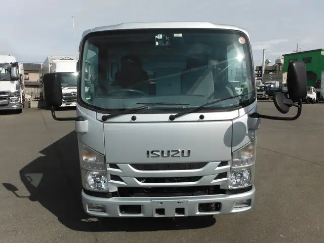 いすゞ エルフ 小型 アルミバン ボトルカー 床鉄板の中古トラック画像2