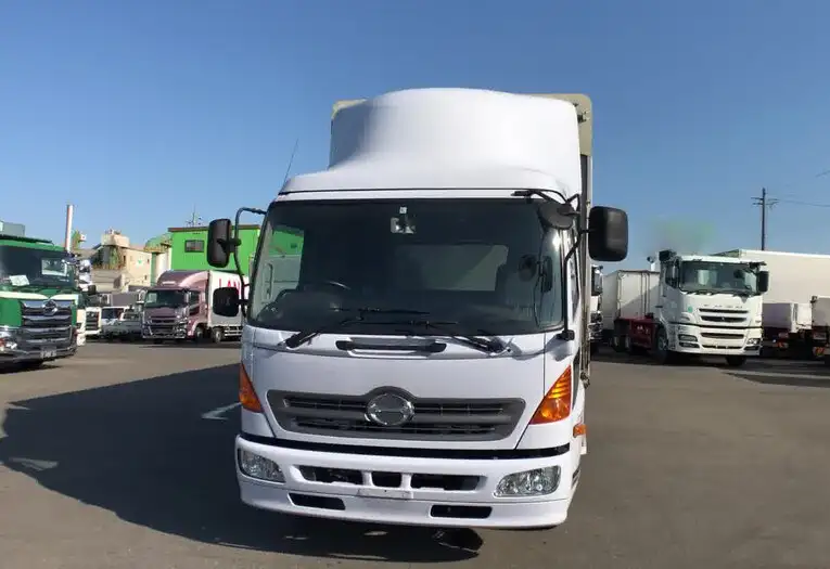 日野 レンジャー 中型/増トン ウイング 幌ウイング ベッドの中古トラック画像3