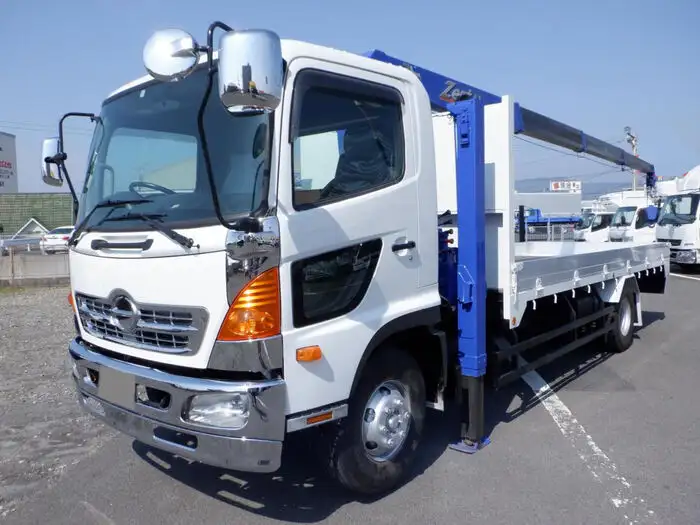 日野 レンジャー 中型/増トン 車両重機運搬 4段クレーン ラジコンの中古トラック画像1