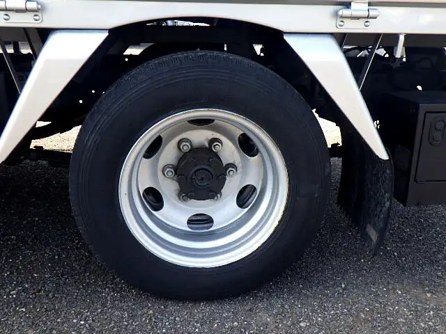日産 アトラス 小型 平ボディ パワーゲート 床鉄板の中古トラック画像20