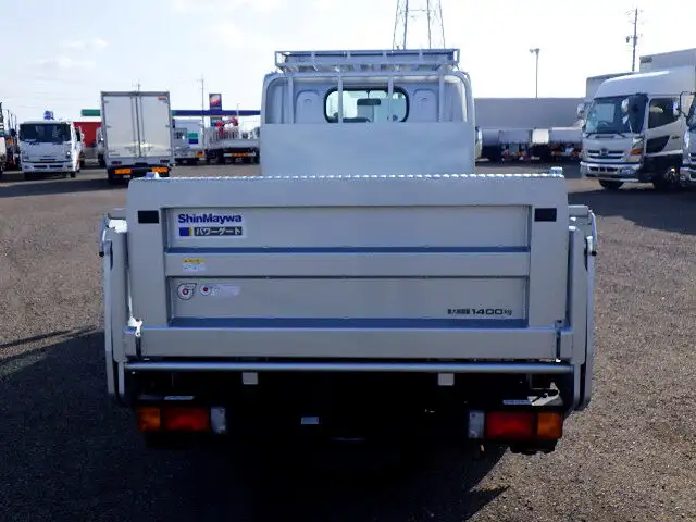 日産 アトラス 小型 平ボディ パワーゲート 床鉄板の中古トラック画像3