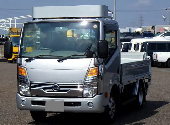 日産 アトラス 小型 平ボディ パワーゲート 床鉄板 の中古トラック【車両No.142939】