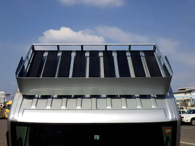 日産 アトラス 小型 平ボディ パワーゲート 床鉄板の中古トラック画像10