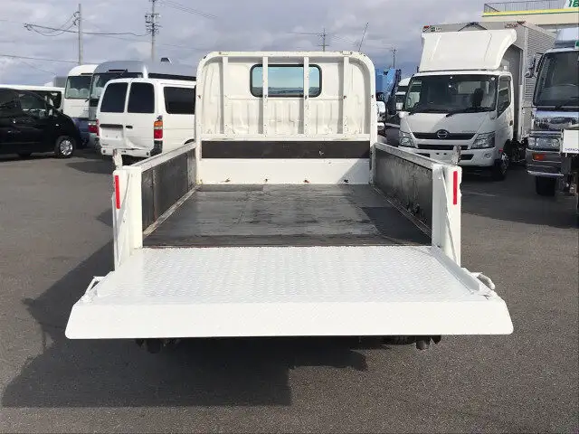 日野 デュトロ 小型 平ボディ パワーゲート TKG-XZC605Mの中古トラック画像5