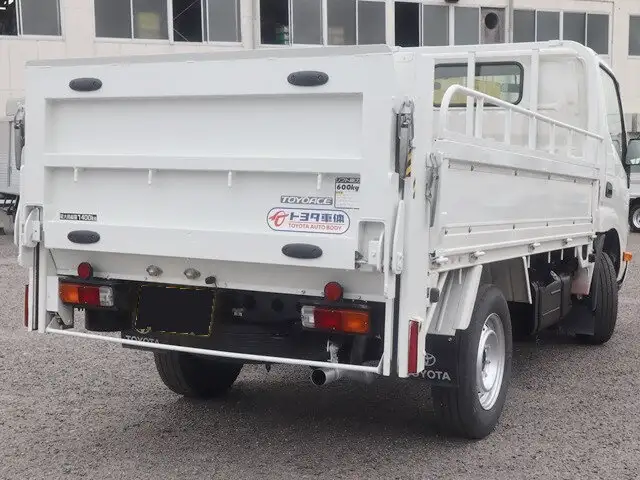 トヨタ トヨエース 小型 平ボディ パワーゲート ABF-TRY230の中古トラック画像4