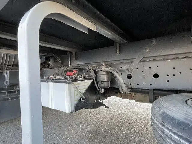 日野 デュトロ 小型 アルミバン パワーゲート PB-XZU411Mの中古トラック画像像17