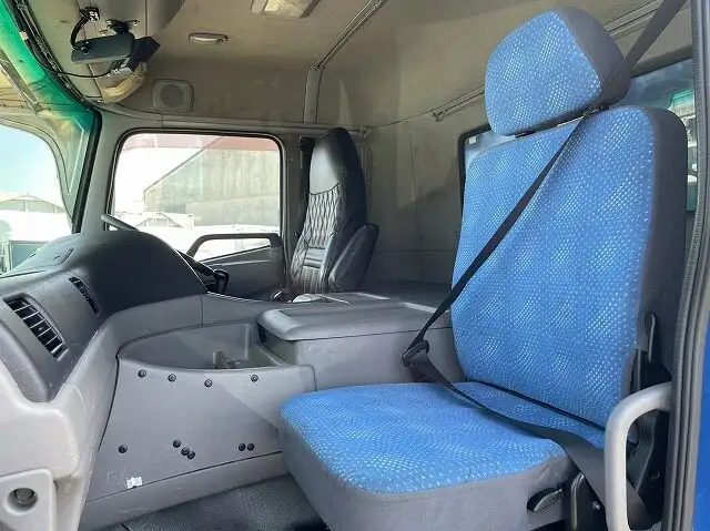日産UD クオン 大型 ダンプ ベッド ADG-CW4XLの中古トラック画像15