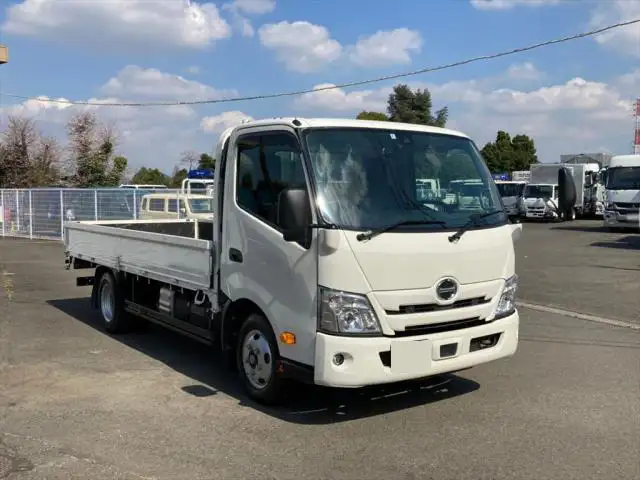 日野 デュトロ 小型 平ボディ 2RG-XZC710M R3の中古トラック画像3