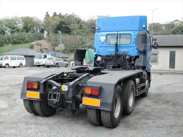 日野 プロフィア 大型 トラクター ハイルーフ 2デフの中古トラック画像4